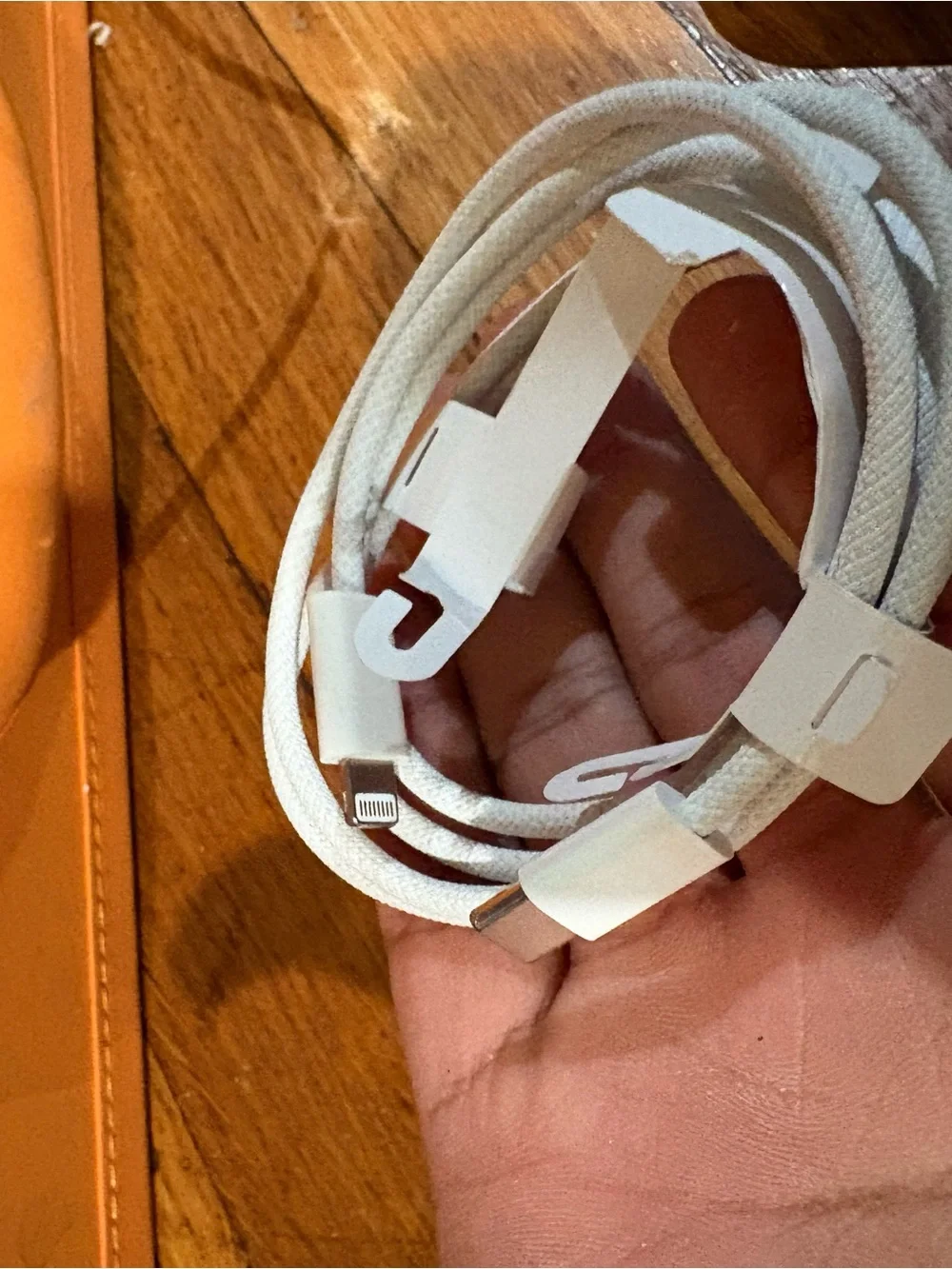 Unlocked White Apple iPhone XR 64gb